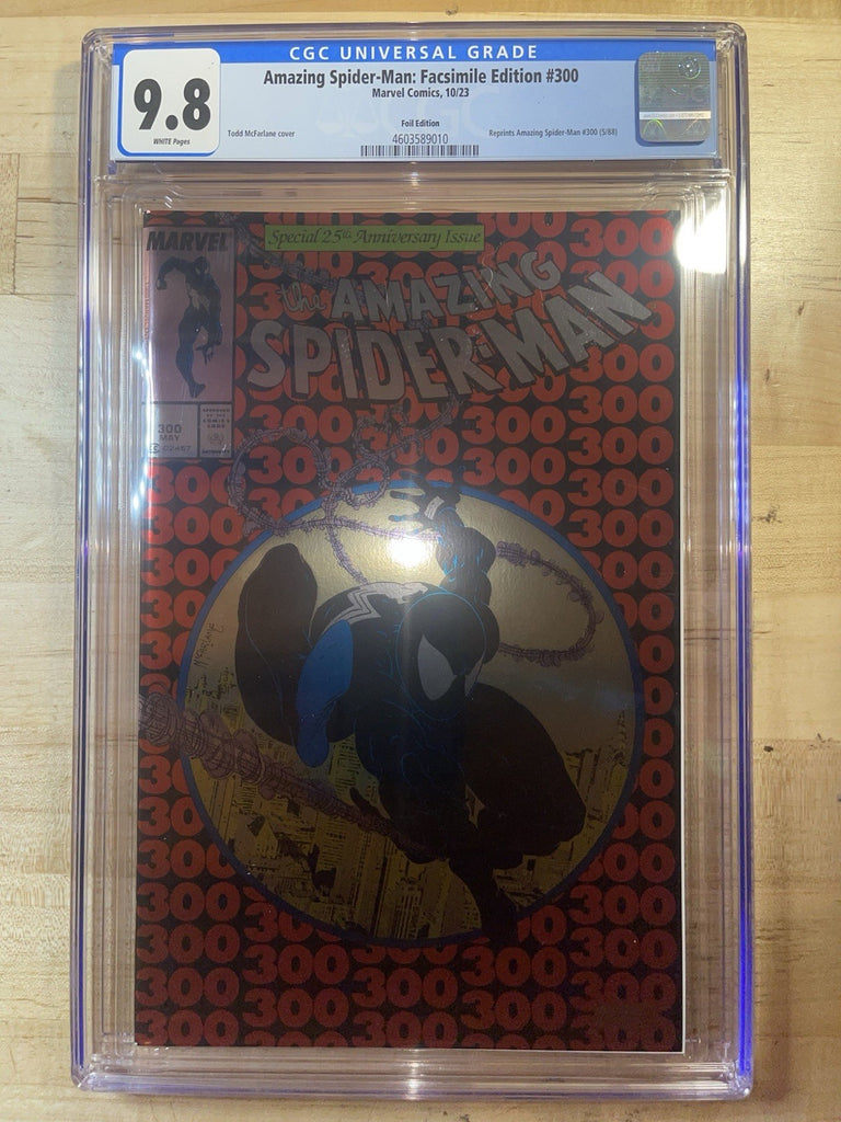 AMAZING SPIDER-MAN 300 FOIL FACSIMILE VARIANT  CGC 9.8CGC 9.8 Marvel Comics 2023